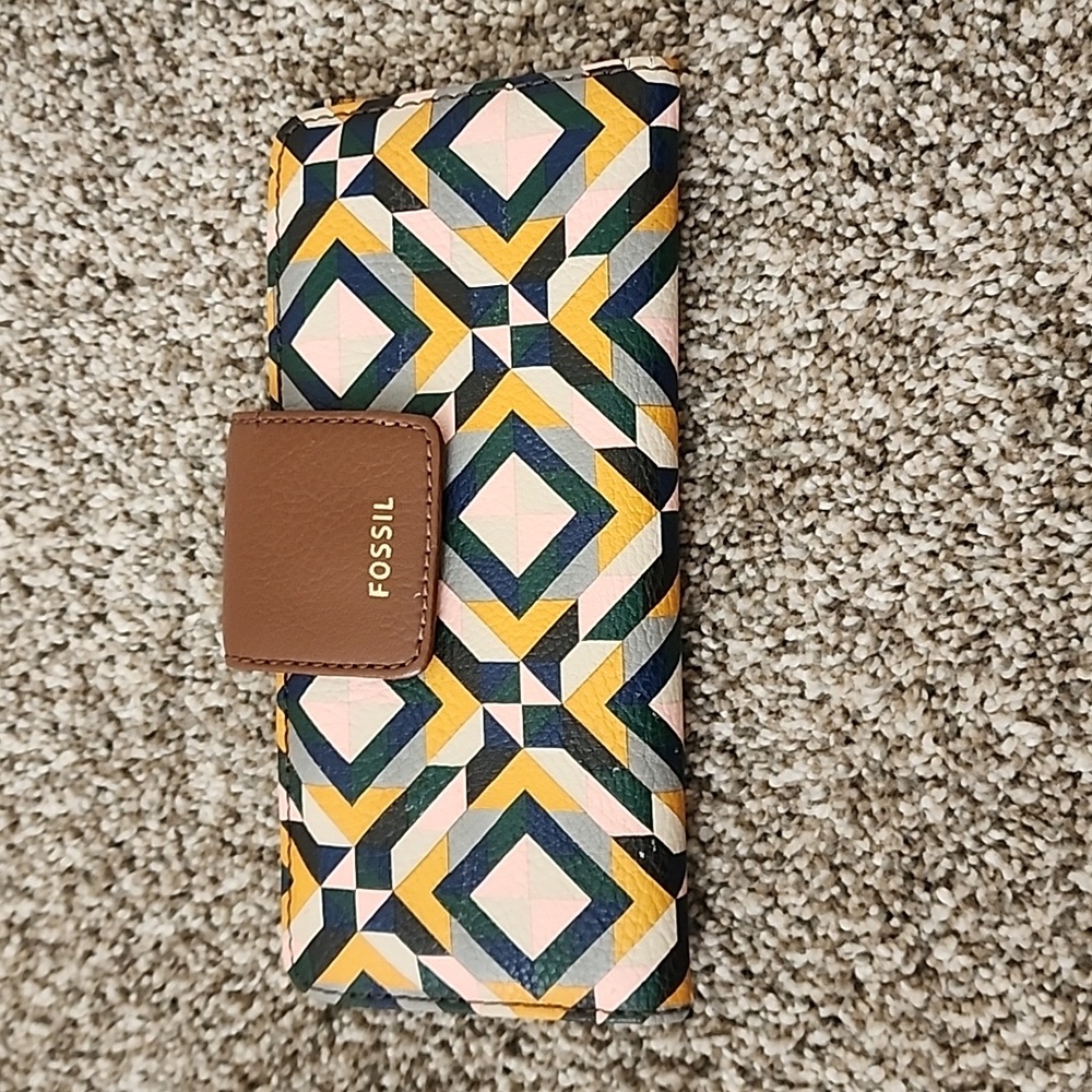 Fossil wallet